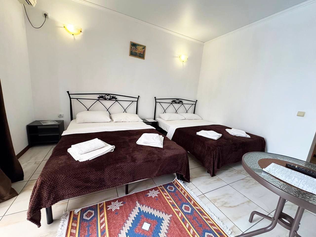 "АКВА" отель с бассейном и завтраками фото 6