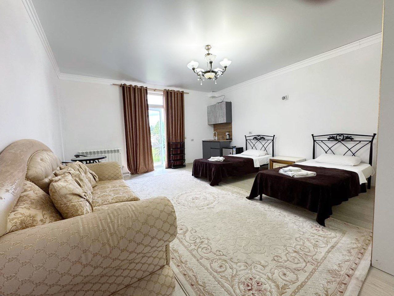 "АКВА" отель с бассейном и завтраками фото 9