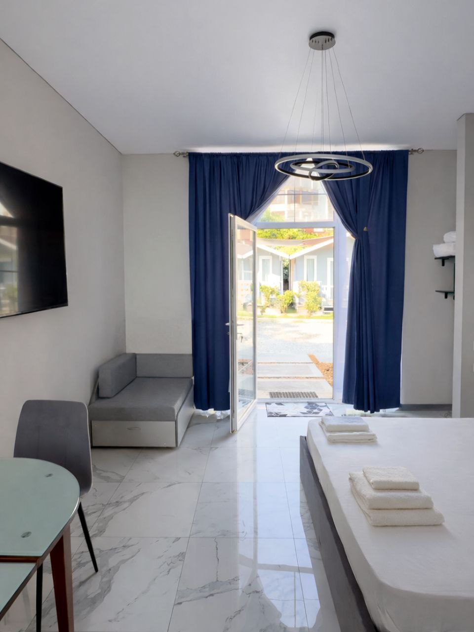 "АМОР" апартаменты с кухней и бассейном фото 5