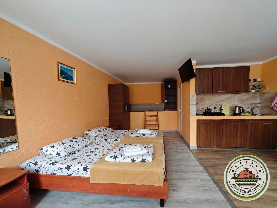 "АССИР ПИЦУНДА" ГОСТЕВОЙ ДОМ В ЦЕНТРЕ фото 2