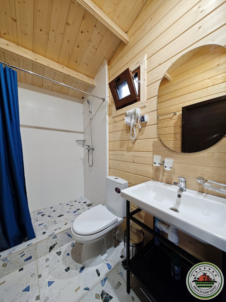 "БЕЛЫЙ ДОМ" домики и апартаменты фото 5