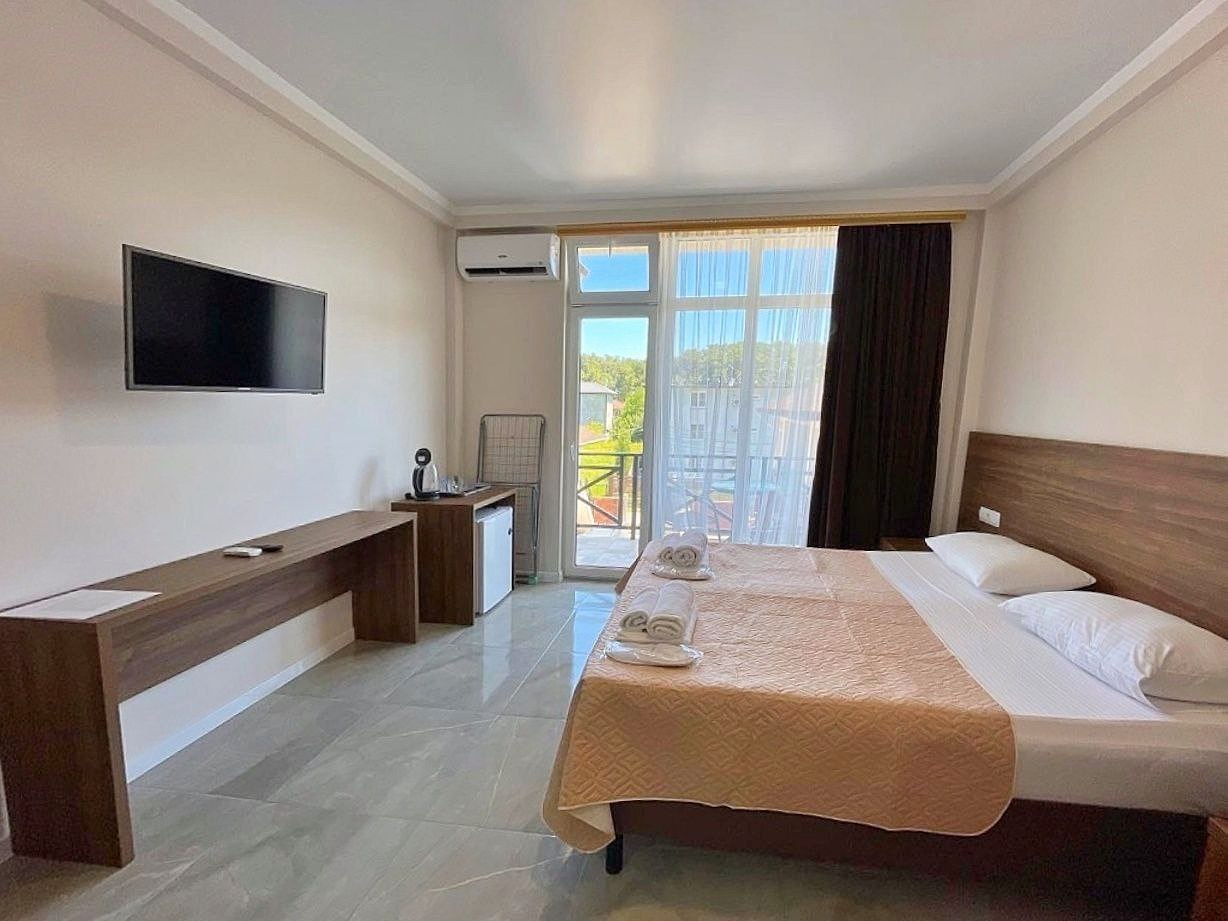 "БУГЕНВИЛЛЕЯ" ОТЕЛЬ С БАССЕЙНОМ фото 2