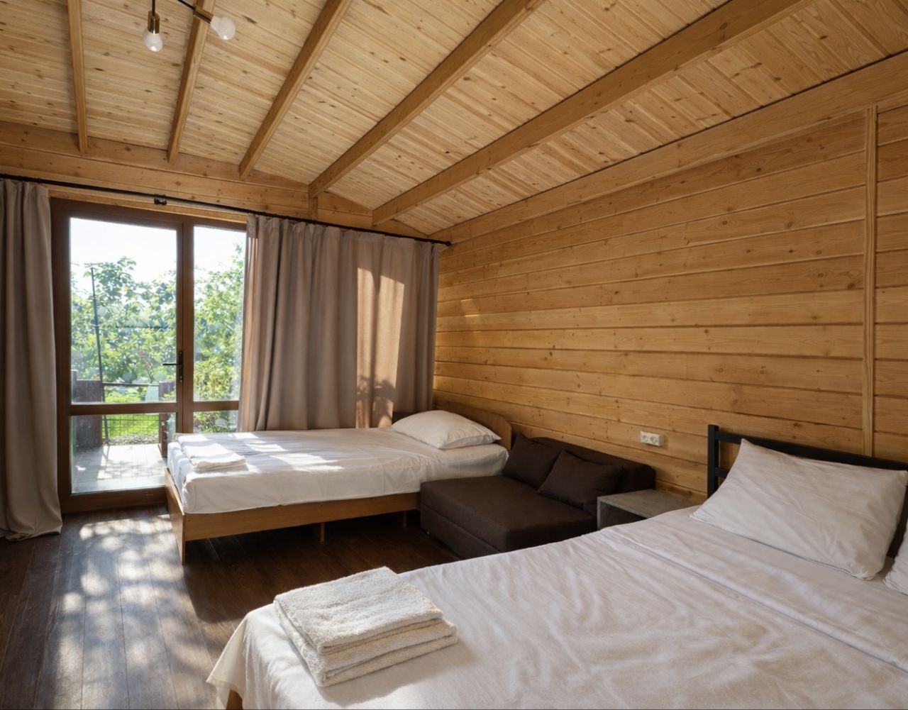 "ДЕЛЬФИН" ДОМИКИ фото 2