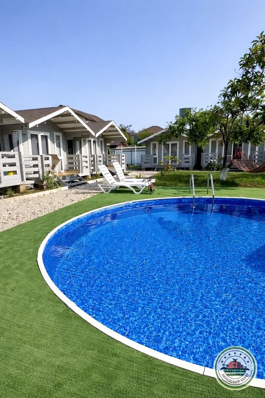 "ФУЛЛ ХАУС" ДОМИКИ С БАССЕЙНОМ фото 1