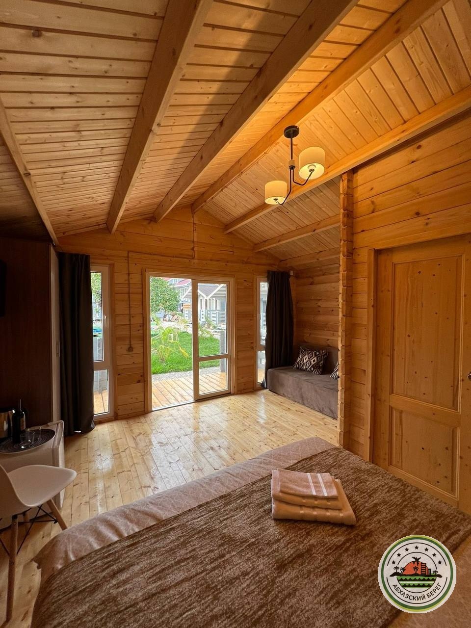 "ФУЛЛ ХАУС" ДОМИКИ С БАССЕЙНОМ фото 3