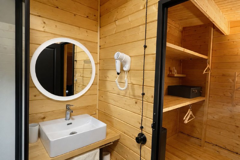 ФЬЮЖН ТРИ ДОМИКА С ЛАУНЖ-ЗОНОЙ фото 5