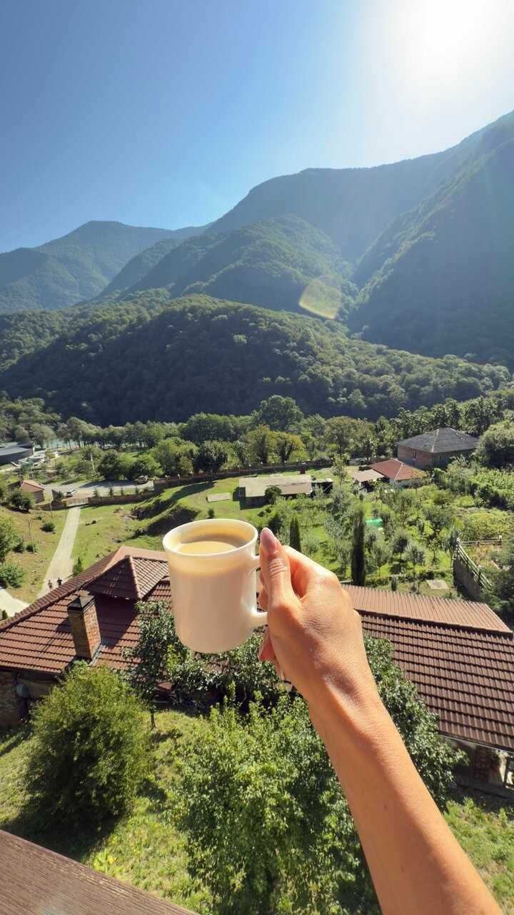 "ГРАСС ОТЕЛЬ" КОТТЕДЖИ В ГОРАХ АБХАЗИИ С БАССЕЙНОМ фото 1