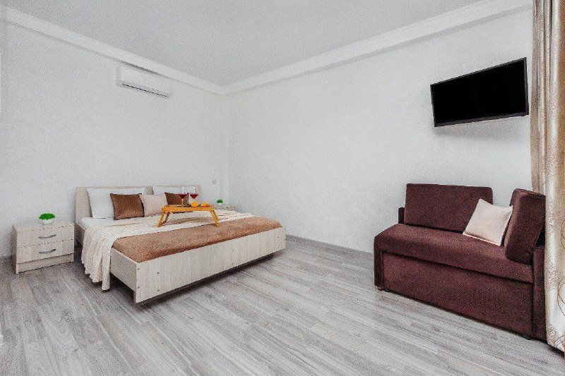 МИРА ДОМИКИ И НОМЕРА У ОЗЕРА фото 7