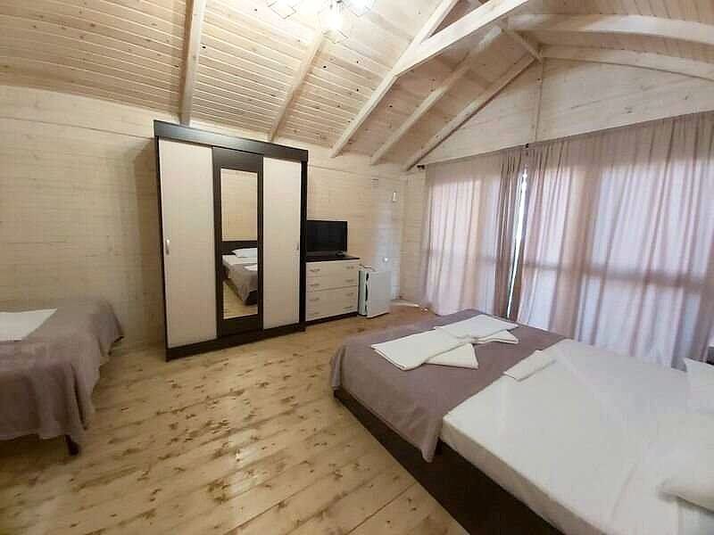 САМШИТ ДОМИКИ И НОМЕРА У ЗАПОВЕДНИКА фото 2