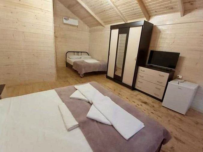 САМШИТ ДОМИКИ И НОМЕРА У ЗАПОВЕДНИКА фото 3