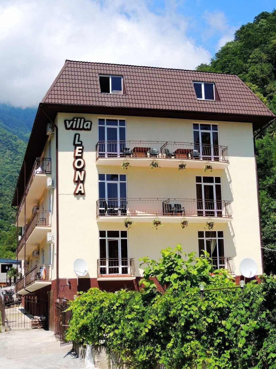 "ВИЛЛА ЛЕОНА" ОТЕЛЬ С БАССЕЙНОМ, ПИТАНИЕМ И СОБСТВЕННЫМ ПЛЯЖЕМ фото 1