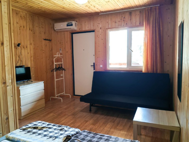 ЗЕЛЕНЫЙ ДВОРИК ДОМИКИ И НОМЕРА фото 6